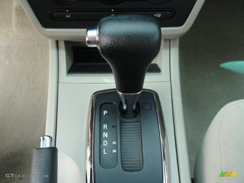 2008 Fusion S - Redfire Metallic / Medium Light Stone photo #41