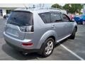 2009 Cool Silver Metallic Mitsubishi Outlander XLS 4WD  photo #5