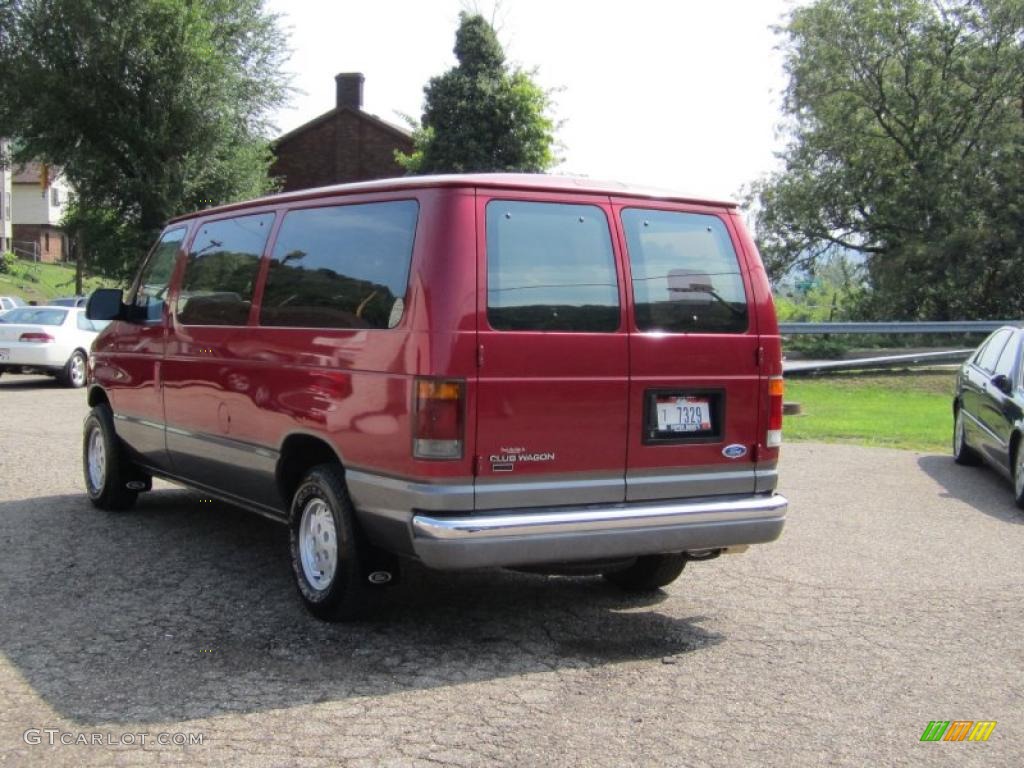 1993 E Series Van E150 Club Wagon Passenger - Electric Current Red Metallic / Gray photo #5