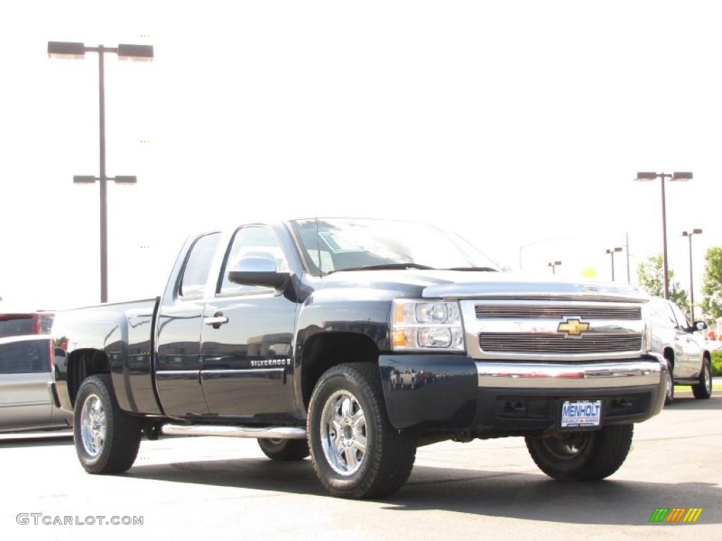 2008 Silverado 1500 LT Extended Cab 4x4 - Dark Blue Metallic / Dark Titanium photo #2