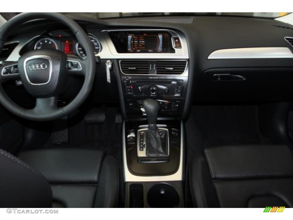 2009 A4 2.0T Sedan - Brilliant Black / Black photo #6