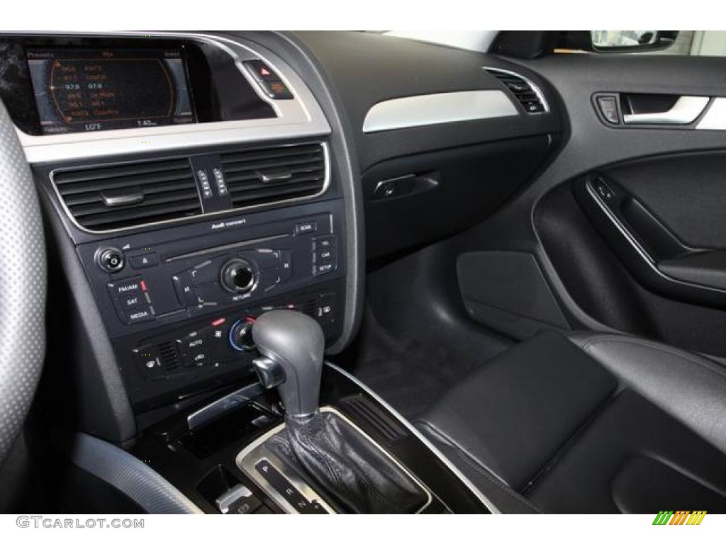 2009 A4 2.0T Sedan - Brilliant Black / Black photo #27