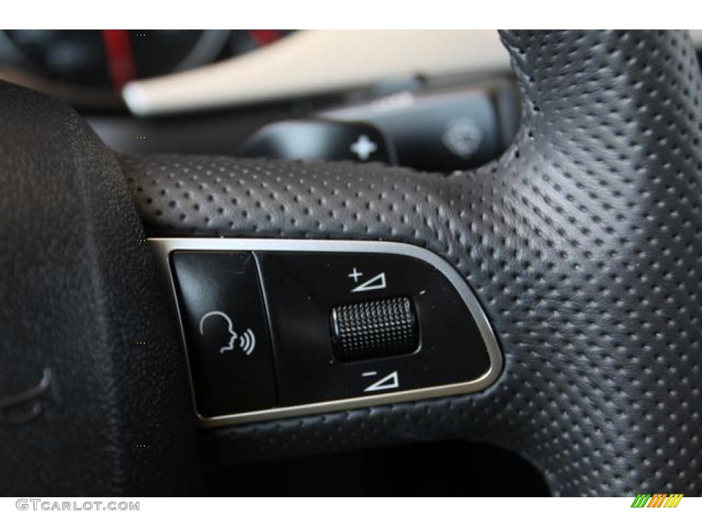 2009 A4 2.0T Sedan - Brilliant Black / Black photo #30