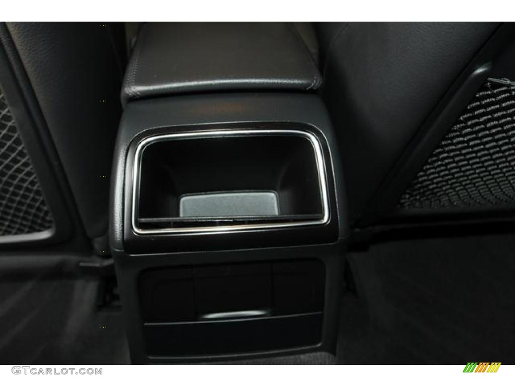 2009 A4 2.0T Sedan - Brilliant Black / Black photo #39