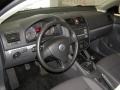 Black - Jetta SE Sedan Photo No. 10