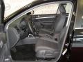 Black - Jetta SE Sedan Photo No. 12