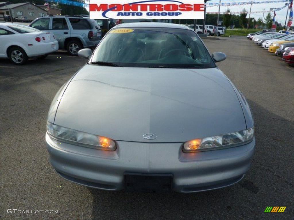 1998 Intrigue GL - Silver Metallic / Gray photo #4