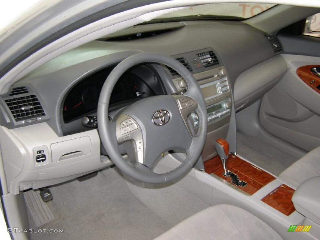 2008 Camry XLE - Classic Silver Metallic / Ash photo #12