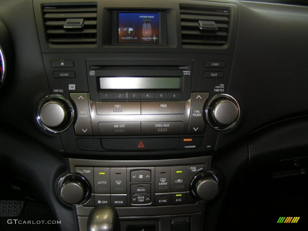 2009 Highlander Sport 4WD - Blizzard White Pearl / Black photo #16