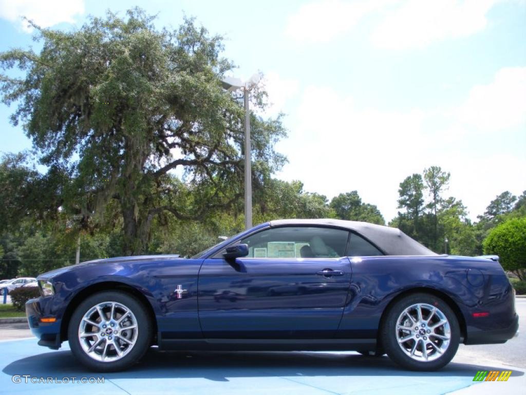 2011 Mustang V6 Premium Convertible - Kona Blue Metallic / Stone photo #2