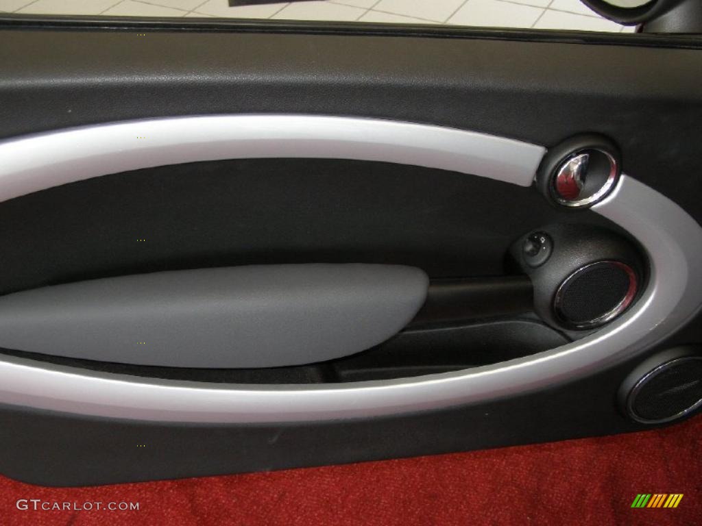 2007 Cooper S Hardtop - Pure Silver Metallic / Lounge Carbon Black photo #13