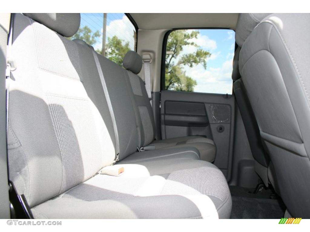 2008 Ram 3500 SLT Quad Cab 4x4 - Brilliant Black Crystal Pearl / Medium Slate Gray photo #16