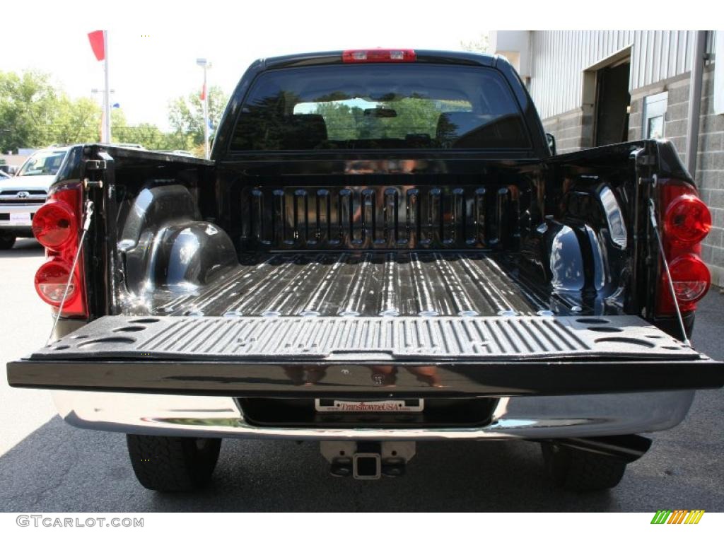 2008 Ram 3500 SLT Quad Cab 4x4 - Brilliant Black Crystal Pearl / Medium Slate Gray photo #21