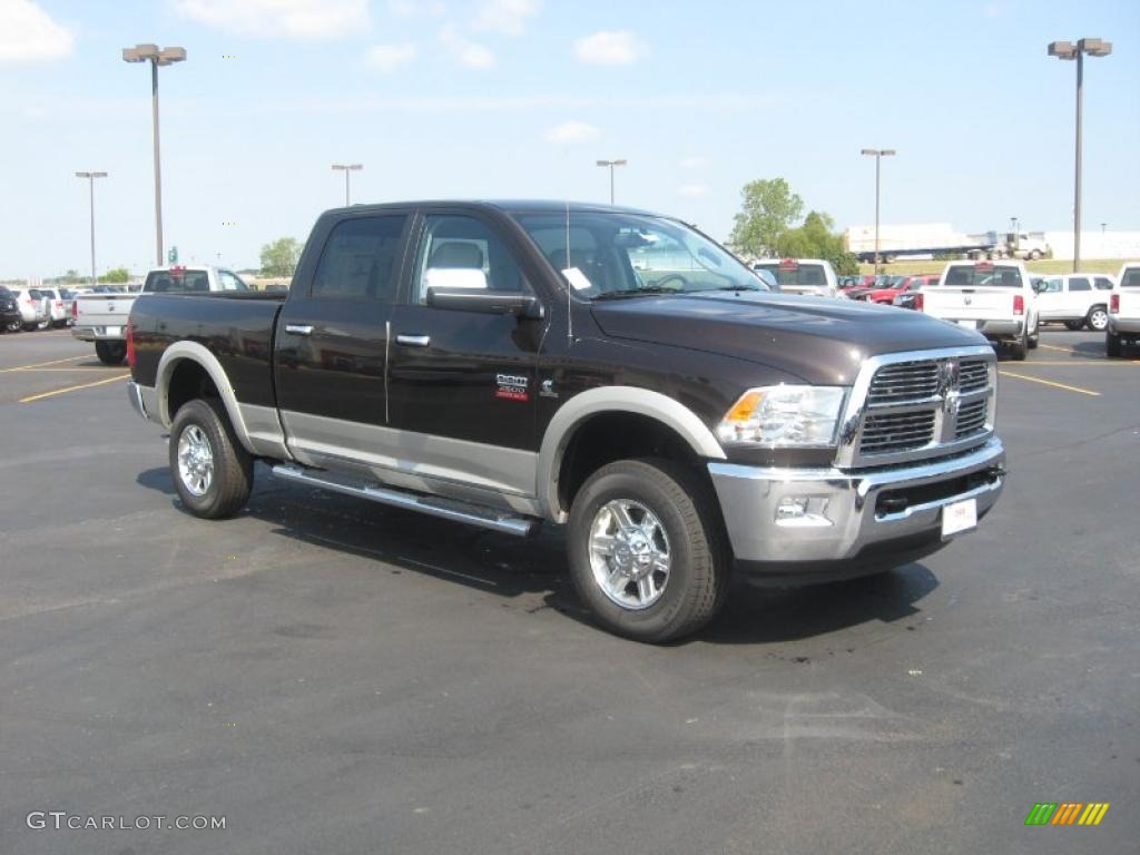 2010 Ram 2500 Laramie Crew Cab 4x4 - Rugged Brown Pearl / Light Pebble Beige/Bark Brown photo #3