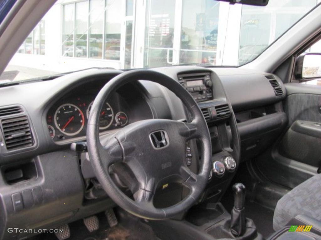 2004 CR-V LX 4WD - Eternal Blue Pearl / Black photo #11