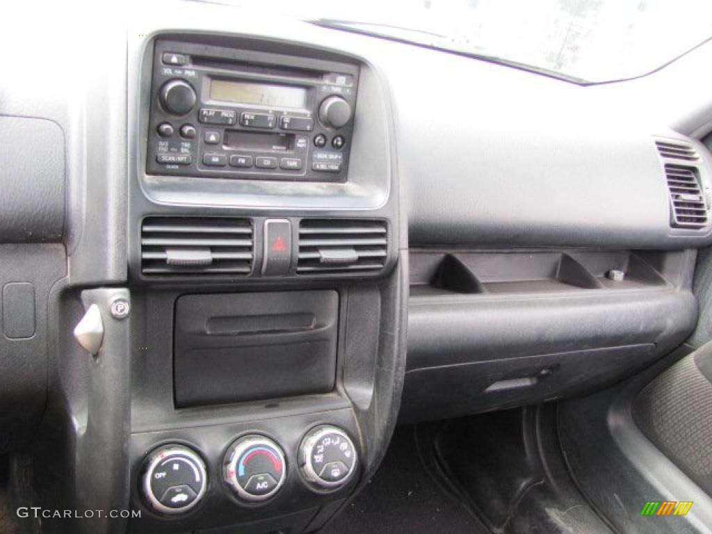 2004 CR-V LX 4WD - Eternal Blue Pearl / Black photo #14
