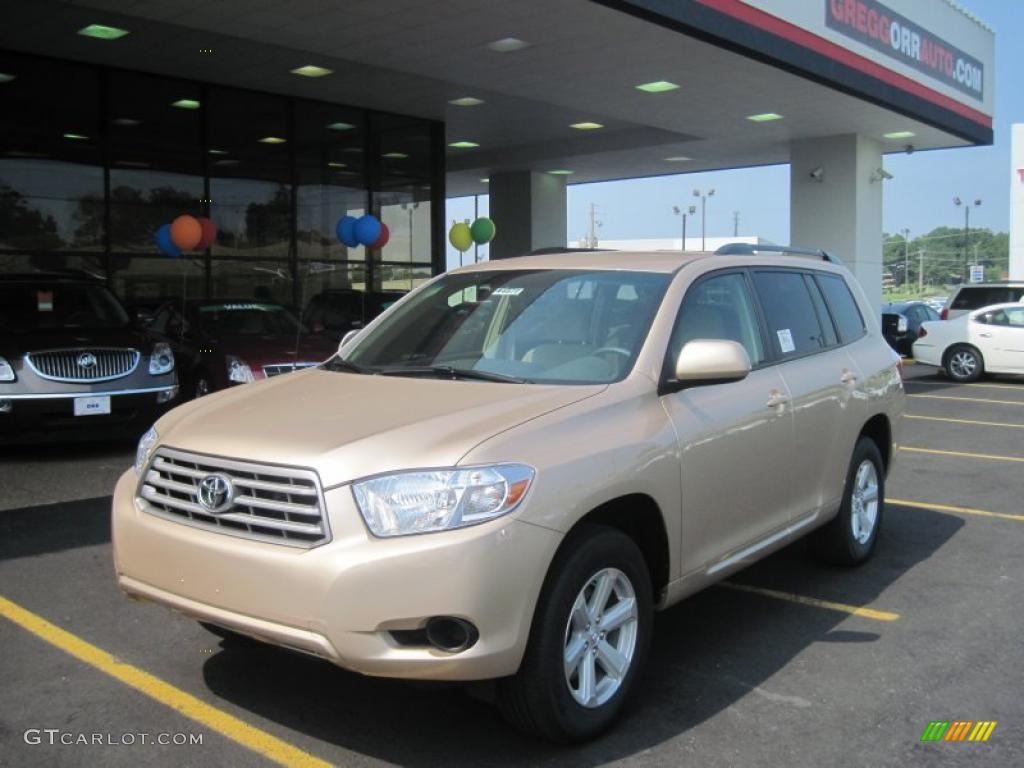 2010 Highlander  - Sandy Beach Metallic / Sand Beige photo #1