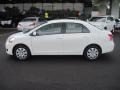 Polar White - Yaris Sedan Photo No. 4