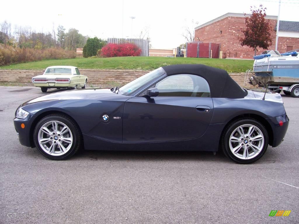 2005 Z4 3.0i Roadster - Black Sapphire Metallic / Black photo #10