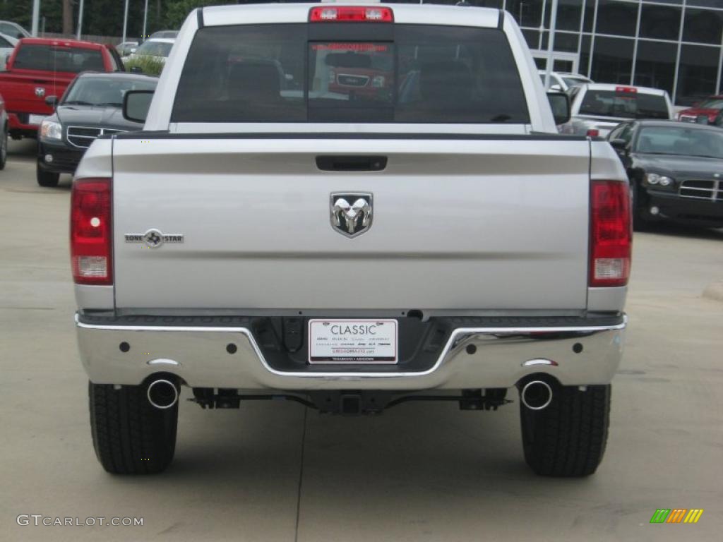 2011 Ram 1500 Lone Star Crew Cab - Bright Silver Metallic / Dark Slate Gray/Medium Graystone photo #4