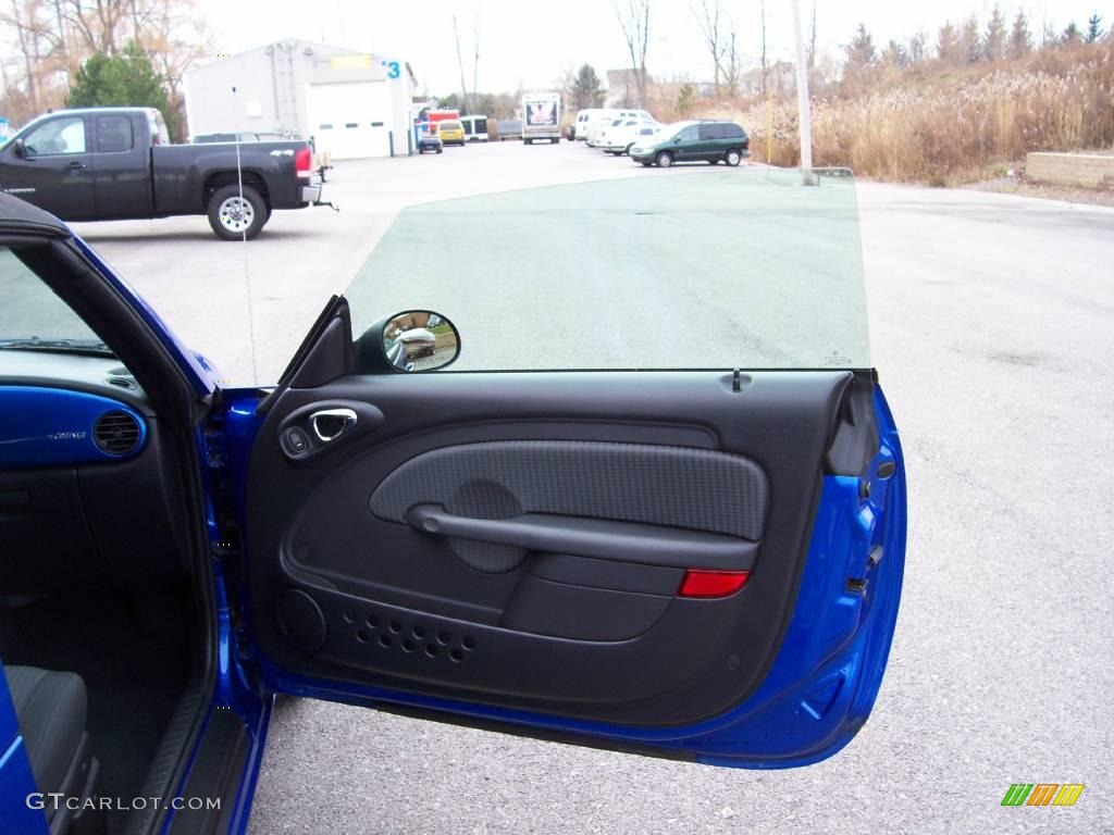 2005 PT Cruiser Touring Convertible - Electric Blue Pearl / Dark Slate Gray photo #15