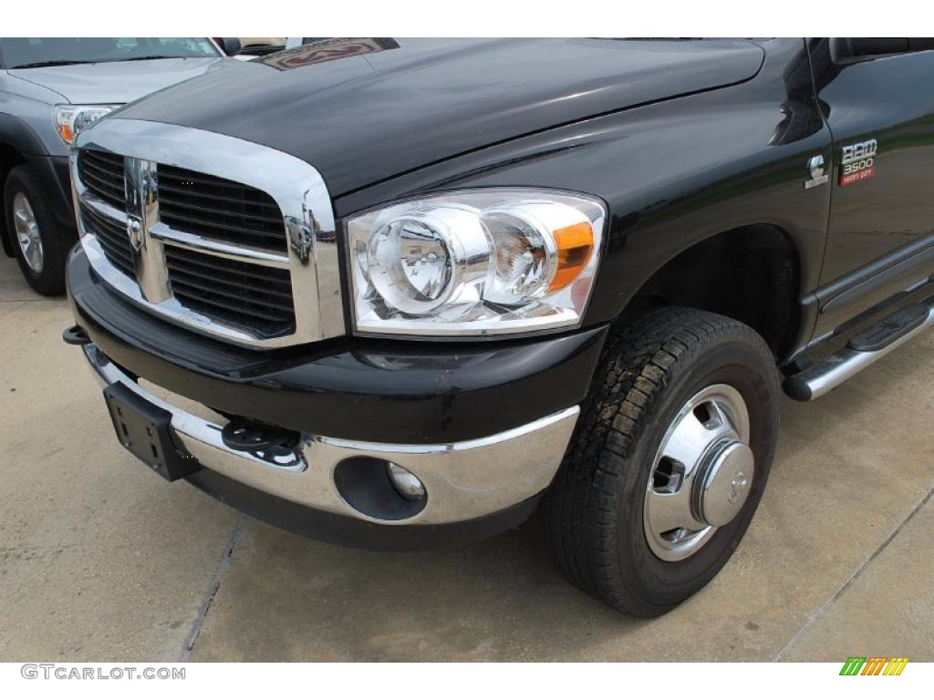 2007 Ram 3500 Lone Star Quad Cab 4x4 Dually - Brilliant Black Crystal Pearl / Medium Slate Gray photo #15