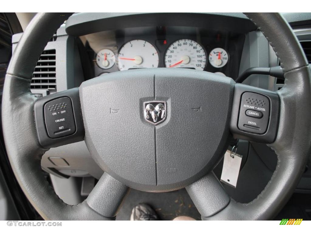 2007 Ram 3500 Lone Star Quad Cab 4x4 Dually - Brilliant Black Crystal Pearl / Medium Slate Gray photo #27