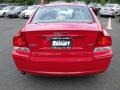 Passion Red - S60 2.5T Photo No. 4