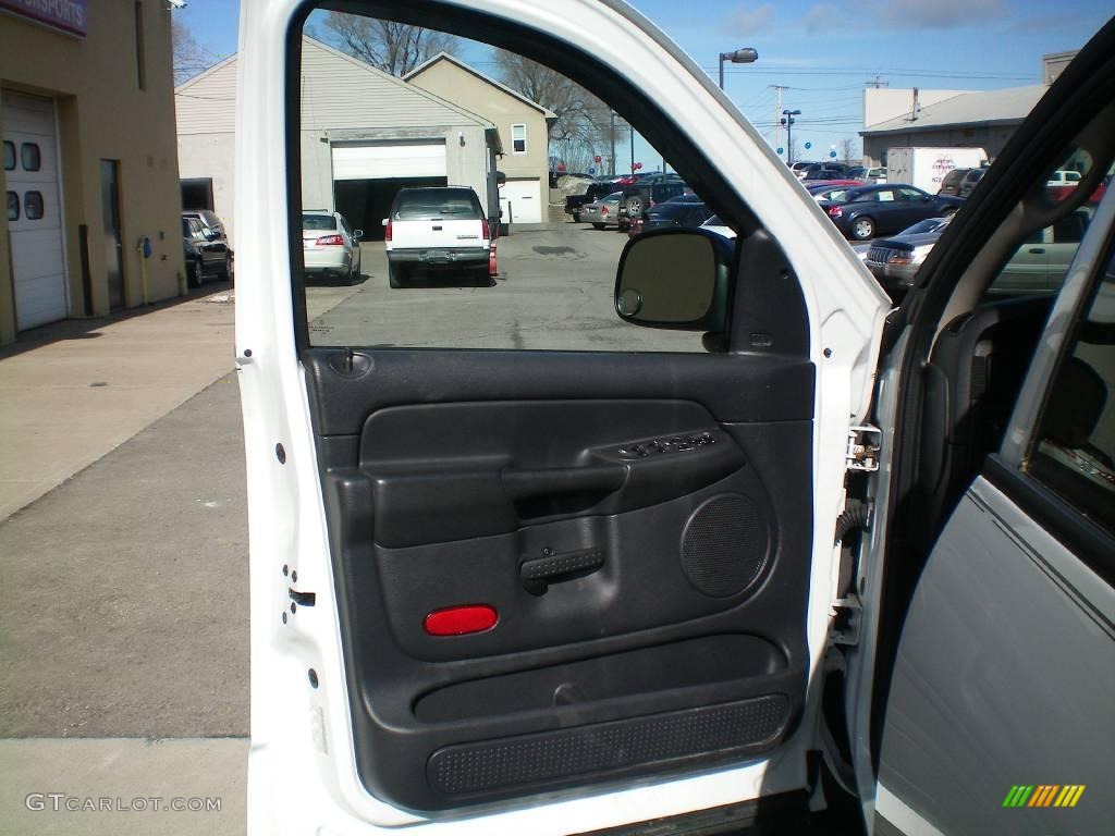 2005 Ram 1500 SLT Quad Cab 4x4 - Bright White / Dark Slate Gray photo #6