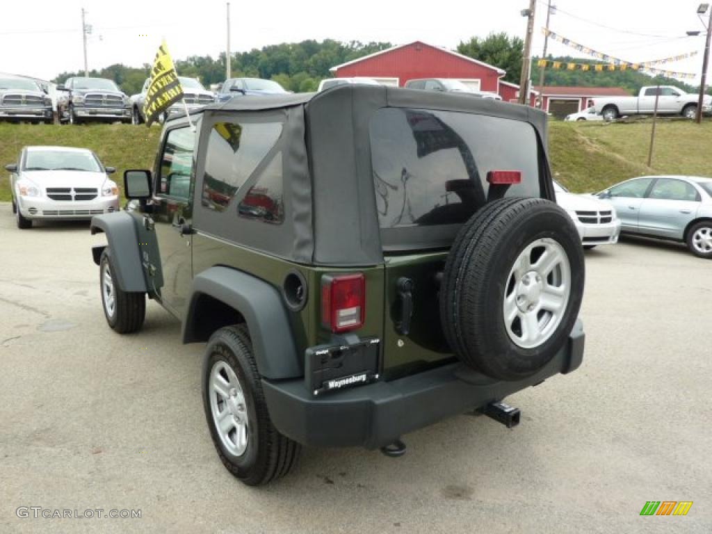 2009 Wrangler X 4x4 - Jeep Green Metallic / Dark Slate Gray/Medium Slate Gray photo #4