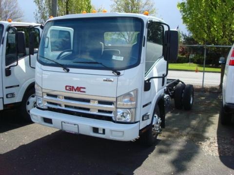 2010 Isuzu N Series Truck NPR Data, Info and Specs
