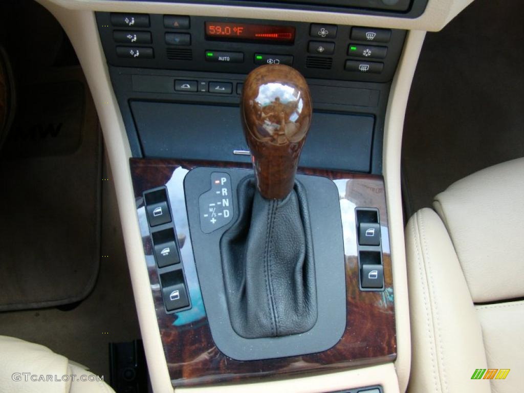 2006 3 Series 330i Convertible - Jet Black / Sand photo #21