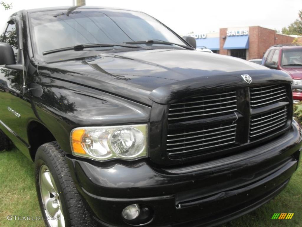 2003 Ram 1500 SLT Regular Cab 4x4 - Black / Dark Slate Gray photo #2