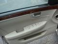 Light Platinum - DTS Sedan Photo No. 14