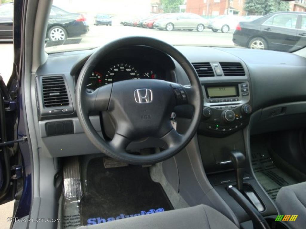 2006 Accord LX Sedan - Royal Blue Pearl / Gray photo #13