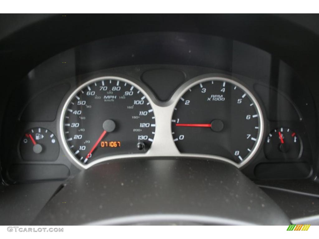 2006 Equinox LS - Black / Light Gray photo #18