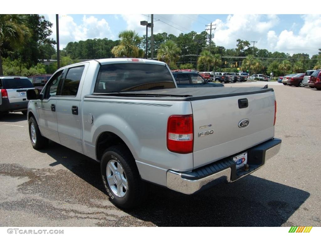 2004 F150 XLT SuperCrew - Silver Metallic / Dark Flint photo #16