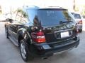 Black - ML 350 4Matic Photo No. 7