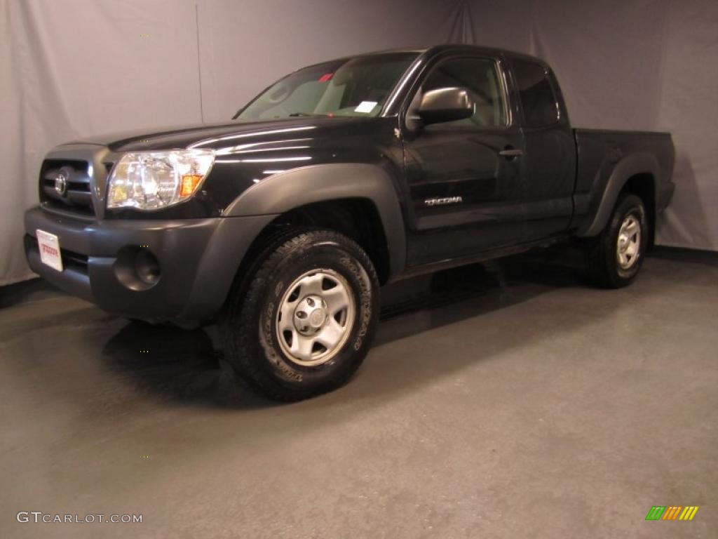 2005 Tacoma Access Cab 4x4 - Black Sand Pearl / Graphite Gray photo #1