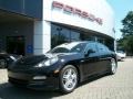 Black - Panamera 4 Photo No. 1