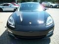 Black - Panamera 4 Photo No. 2