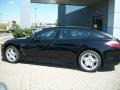 Black - Panamera 4 Photo No. 8