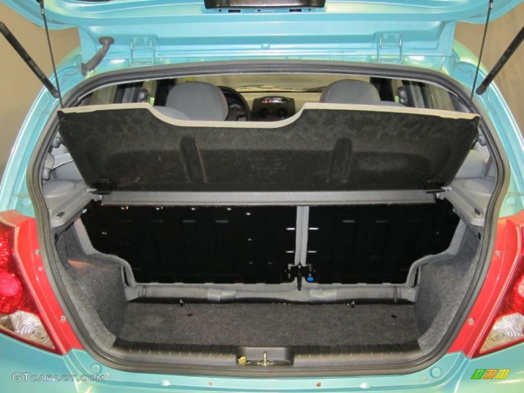 2005 Aveo LS Hatchback - Aqua Metallic / Gray photo #6