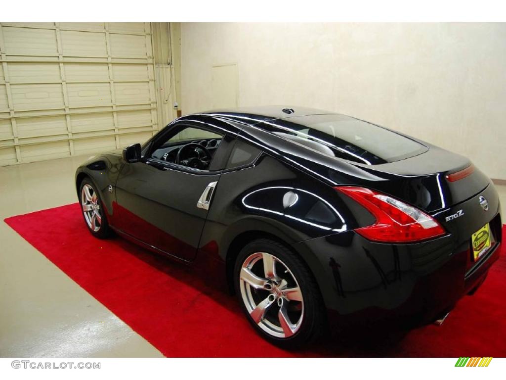 2009 370Z Touring Coupe - Magnetic Black / Black Leather photo #4