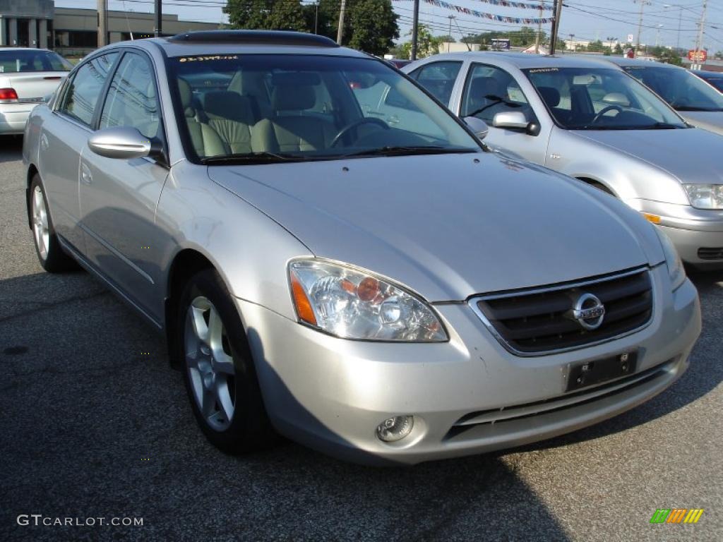 2003 Altima 3.5 SE - Sheer Silver Metallic / Blond photo #1