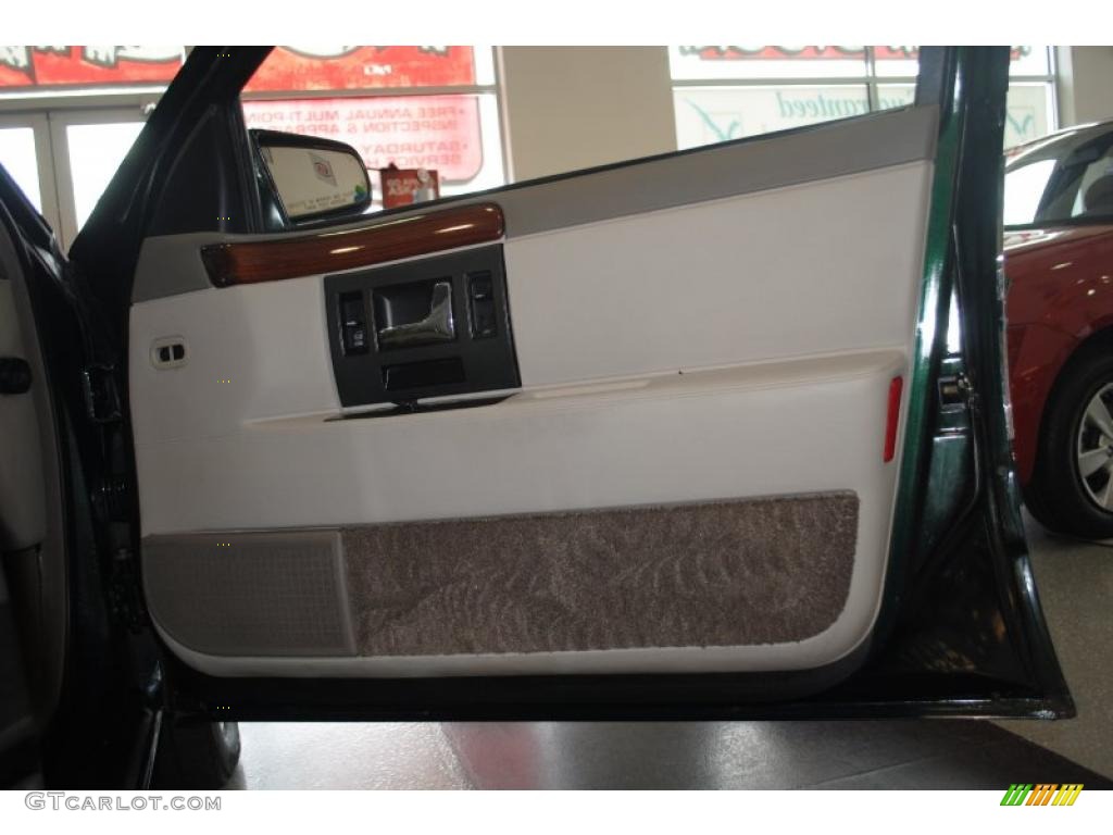 1995 Seville SLS - Polo Green Metallic / Shale photo #44