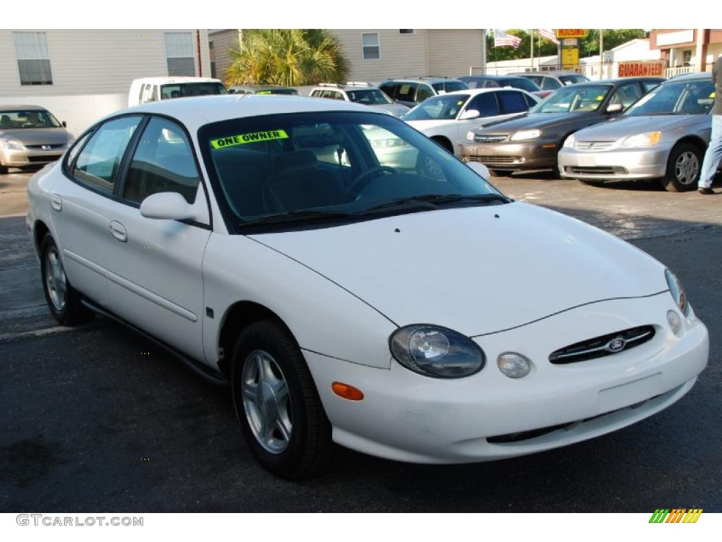 1999 Taurus SE - Vibrant White / Medium Graphite photo #3