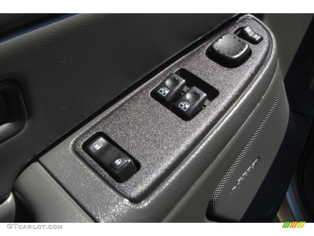 2007 Silverado 1500 Classic Z71 Extended Cab 4x4 - Sandstone Metallic / Dark Charcoal photo #11