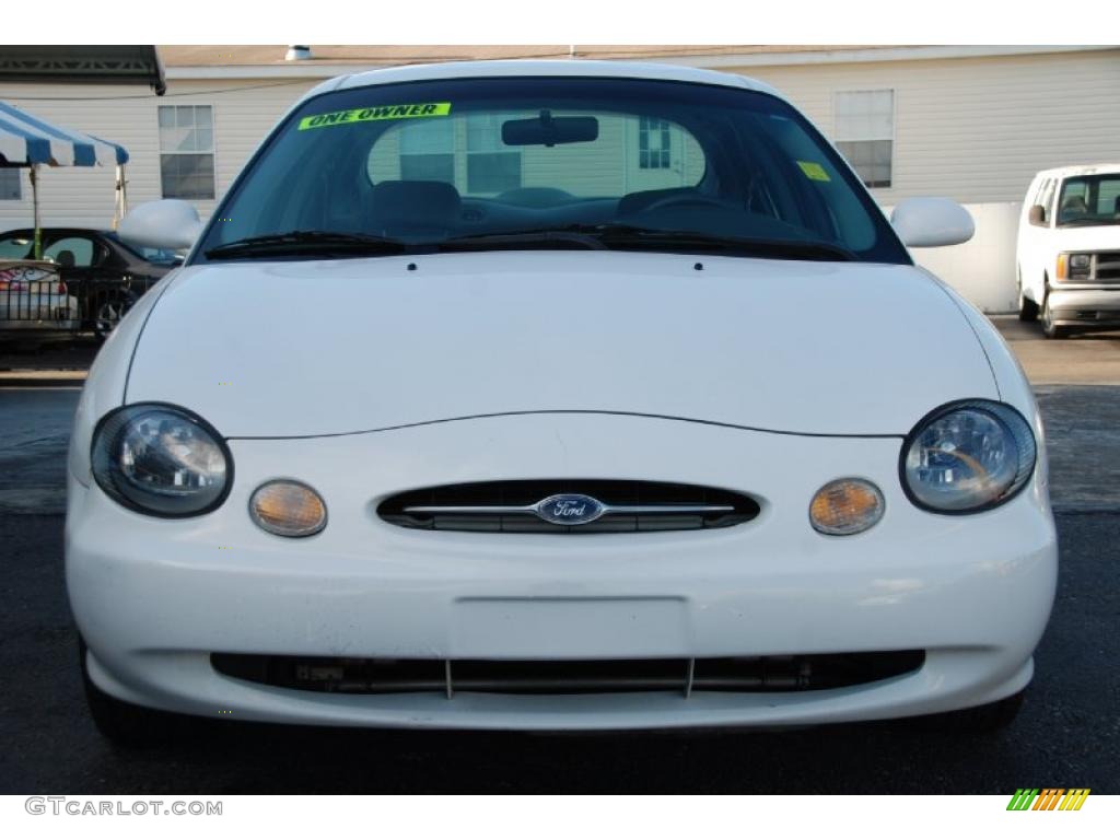 1999 Taurus SE - Vibrant White / Medium Graphite photo #7
