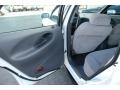 1999 Vibrant White Ford Taurus SE  photo #20